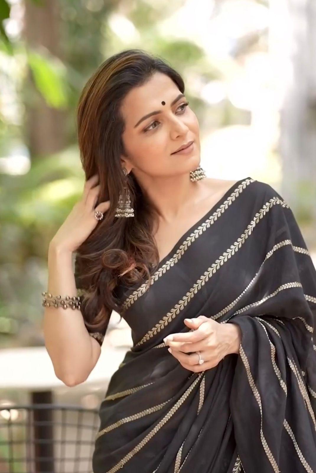 DD Velthari Madurai Sungudi Saree-Silver Lines